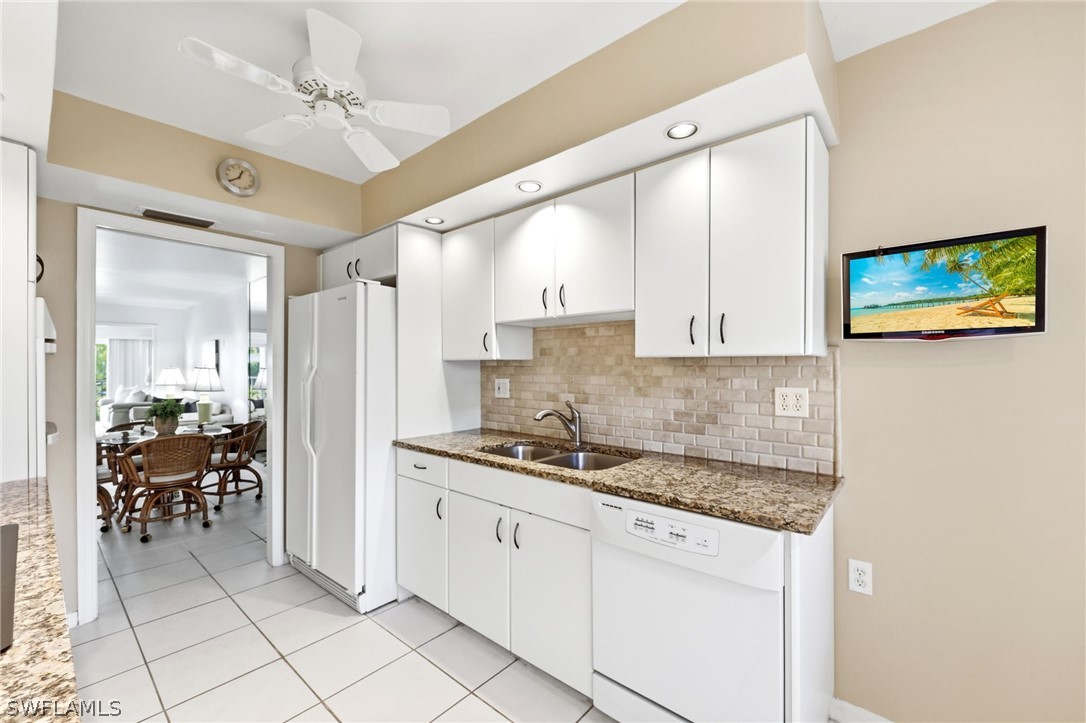 2 Bed Condominium for Sale in Naples, photo 10