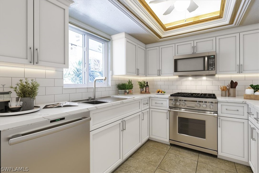 2 Bed Waterfront Home for Sale in Naples, photo 10