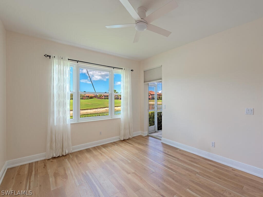 2 Bed Waterfront Home for Sale in Naples, photo 10