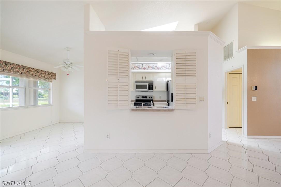 3 Bed SingleFamilyResidence for Sale in Punta Gorda, FL — photo 10