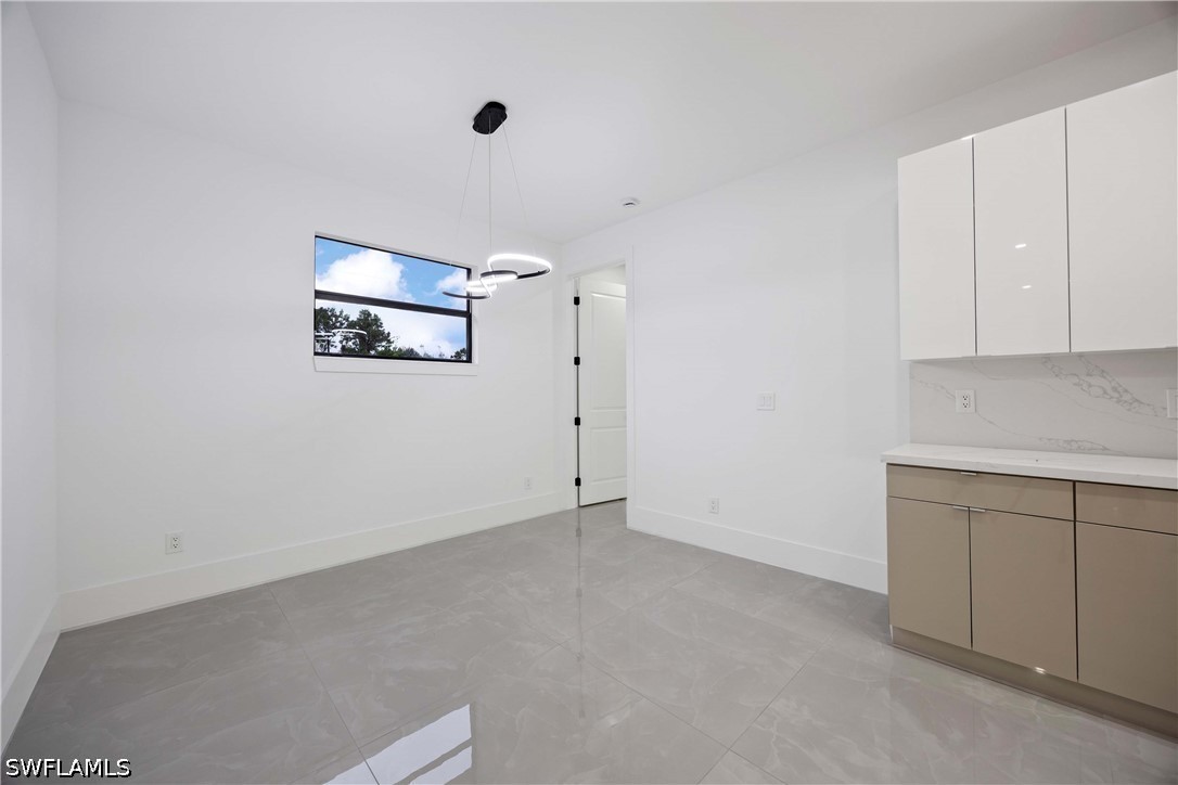 4 Bed SingleFamilyResidence for Sale in Lehigh Acres, photo 10