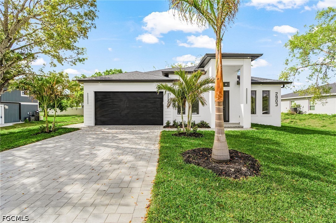 3 Bed SingleFamilyResidence for Sale in Lehigh Acres, photo 10