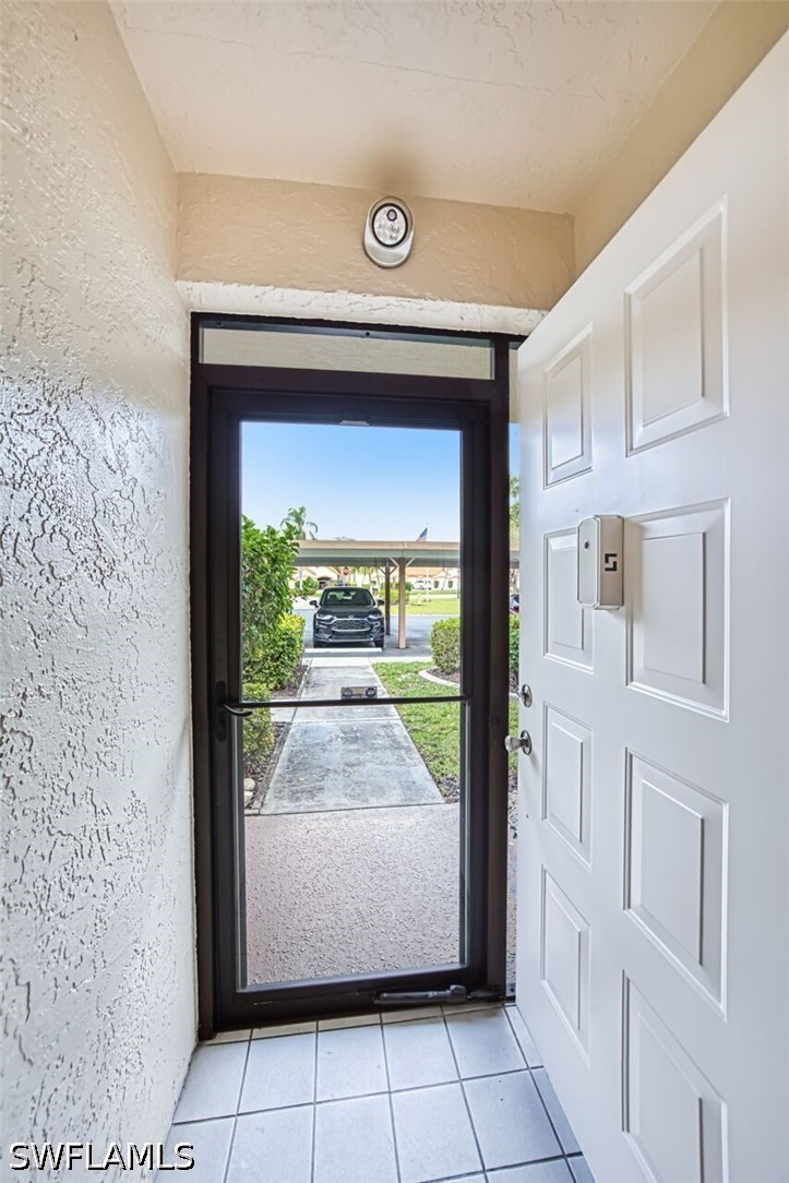 2 Bed Waterfront Home for Sale in Fort Myers, photo 10