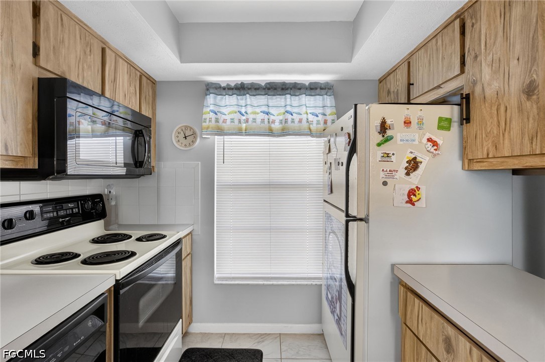2 Bed Condominium for Sale in Fort Myers, photo 10