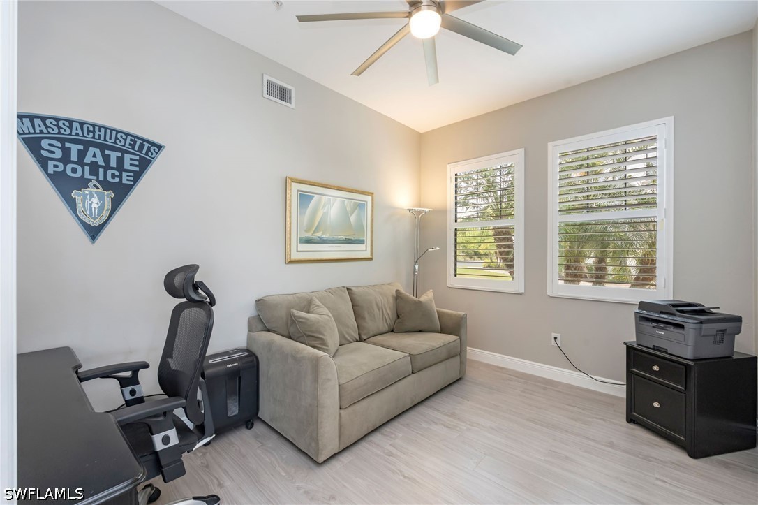 2 Bed Waterfront Home for Sale in Naples, photo 10