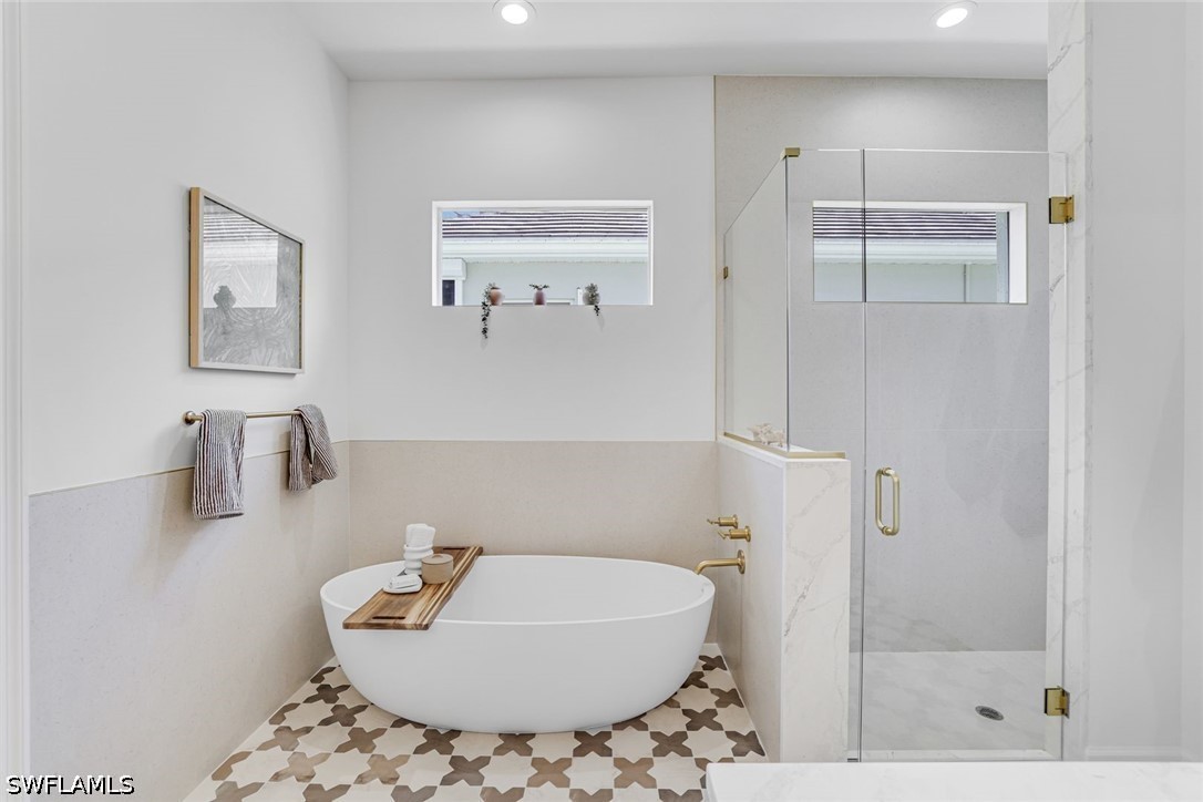 3 Bed Pool Home for Sale in Carlton Lakes, photo 10