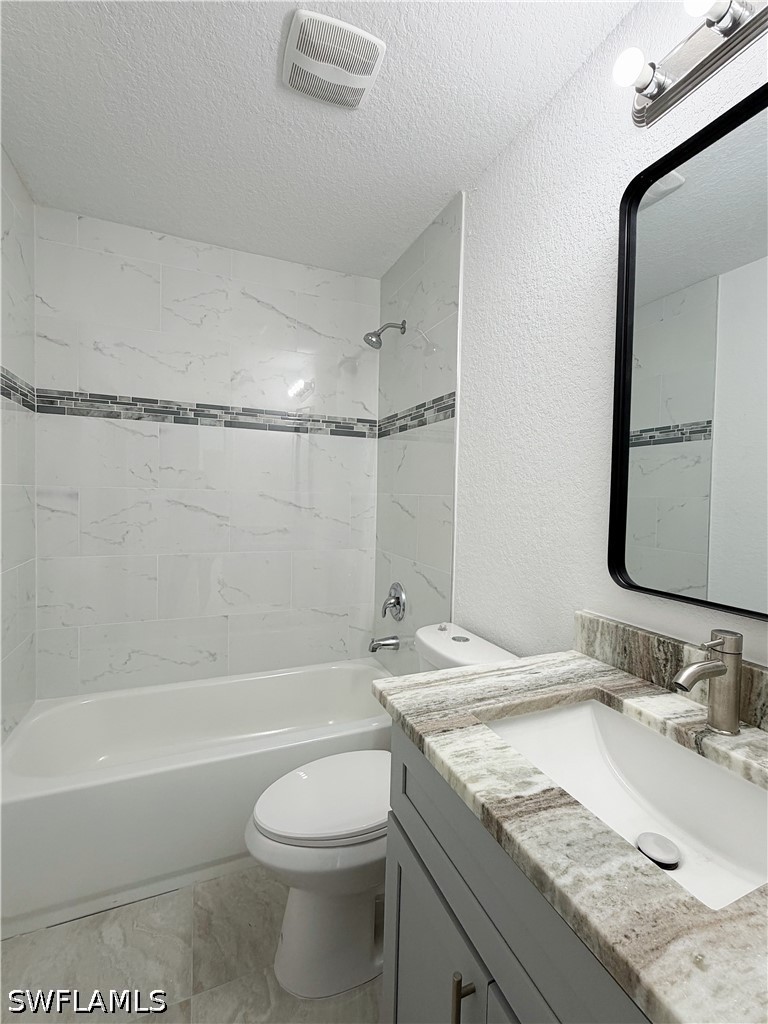 3 Bed SingleFamilyResidence for Sale in Southwood, photo 10