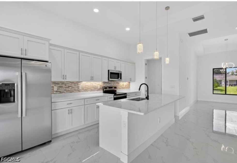 4 Bed SingleFamilyResidence for Sale in Lehigh Acres, FL — photo 10