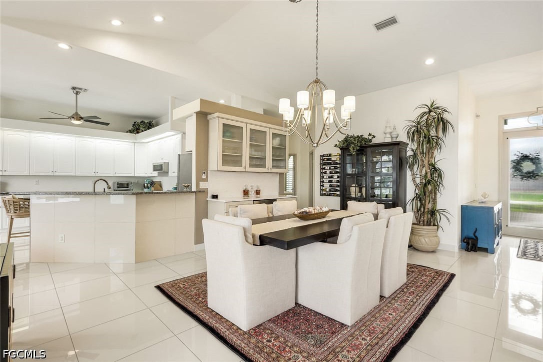 3 Bed Pool Home for Sale in Cape Coral, photo 10