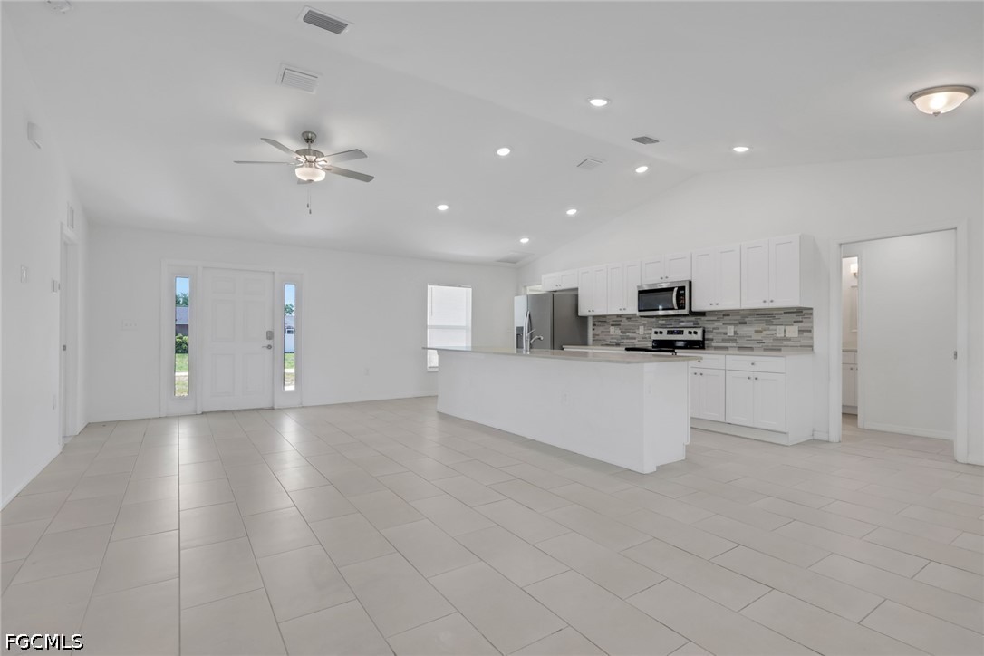 4 Bed SingleFamilyResidence for Sale in Cape Coral, FL — photo 10