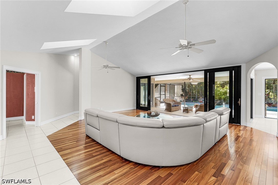 3 Bed Pool Home for Sale in Kings Lake, photo 10