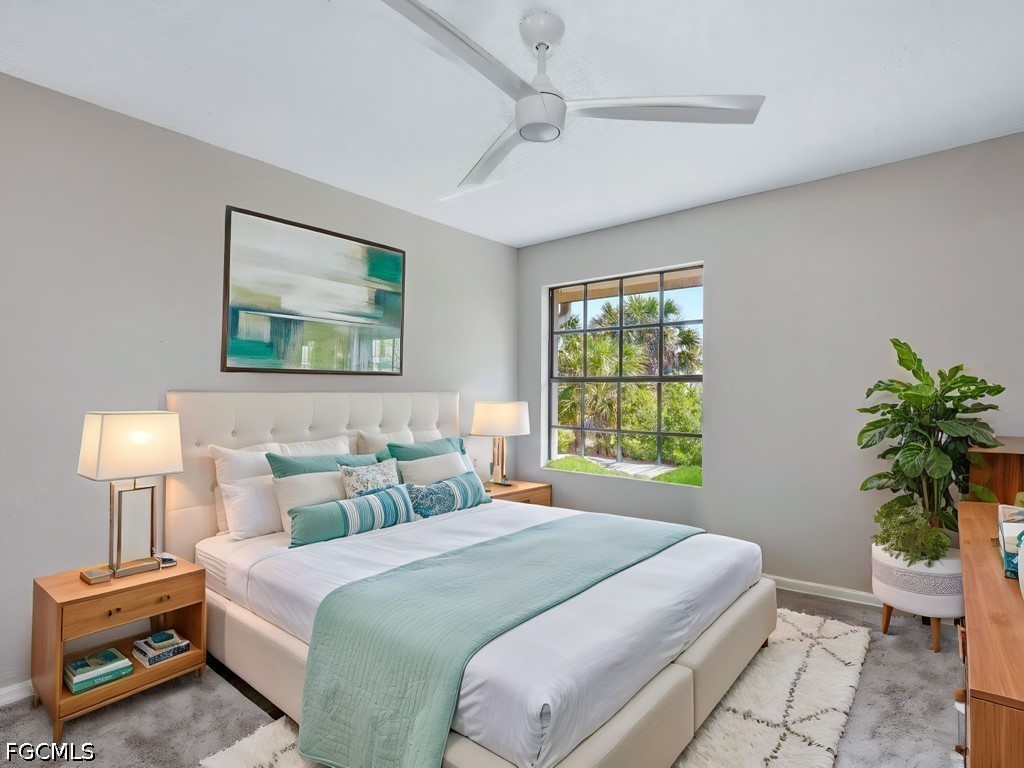 2 Bed Waterfront Home for Sale in Fort Myers, photo 10