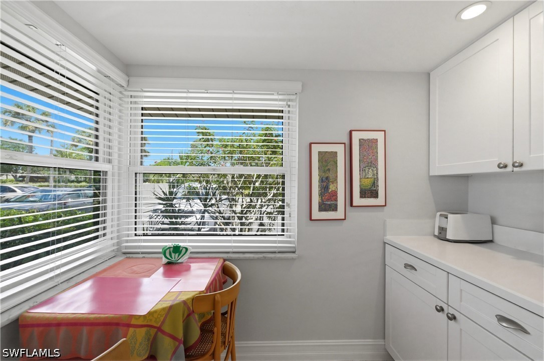 2 Bed Waterfront Home for Sale in Naples, photo 10