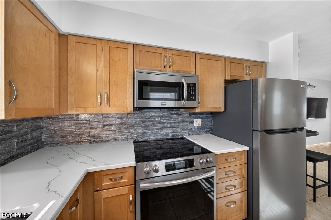 2 Bed Waterfront Home for Sale in Matlacha Isles, FL — photo 10