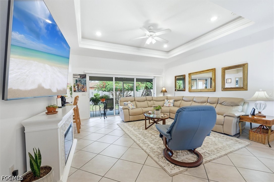 2 Bed SingleFamilyResidence for Sale in Not Applicable, FL — photo 10