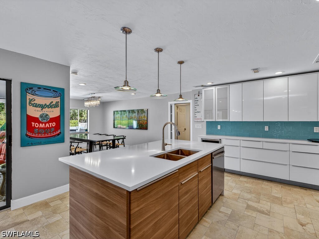 3 Bed Pool Home for Sale in Weber Woods, photo 10