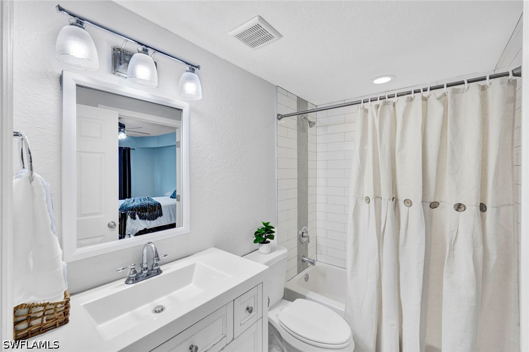 1 Bed Condominium for Sale in Bonita Springs, FL, $192,500 — photo 10