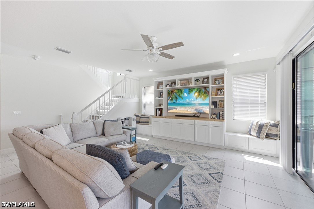4 Bed Pool Home for Sale in Marina Bay, photo 10