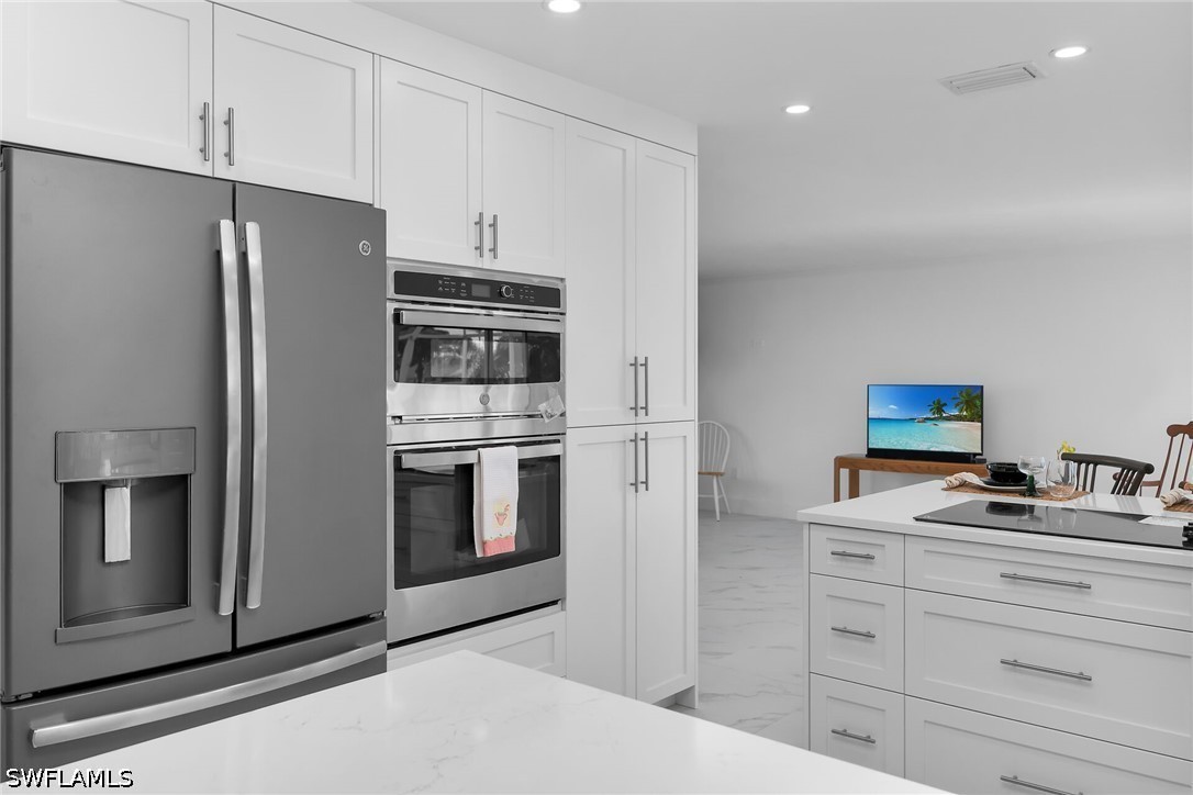 3 Bed Pool Home for Sale in Torrey Pines, photo 10