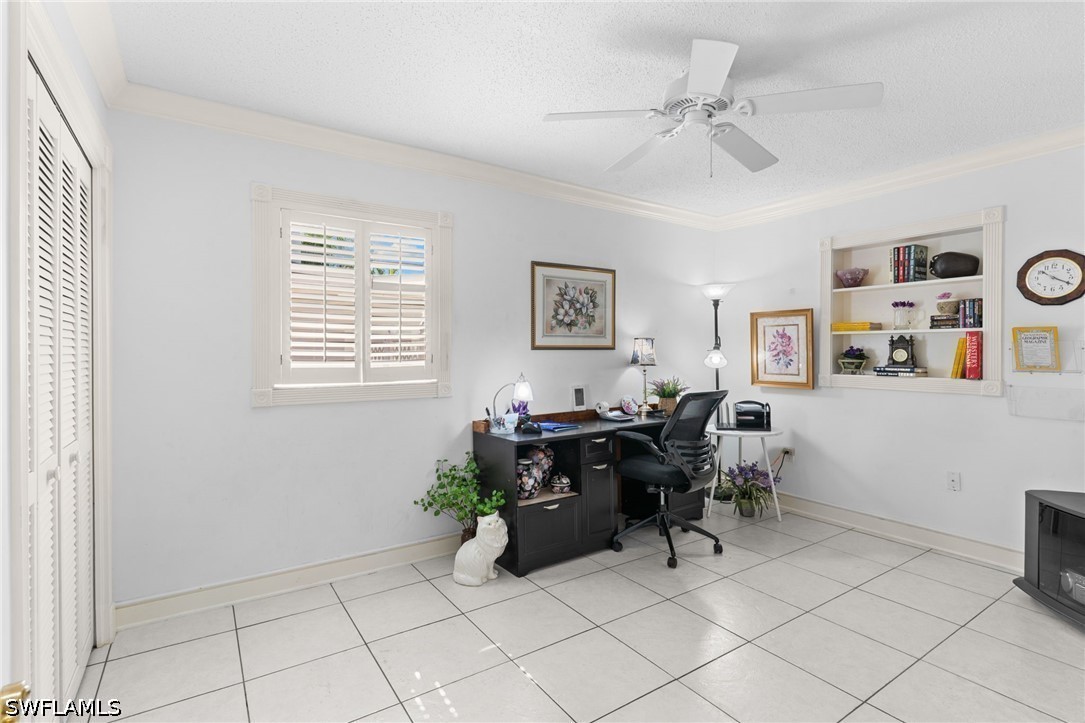 3 Bed SingleFamilyResidence for Sale in Naples, photo 10