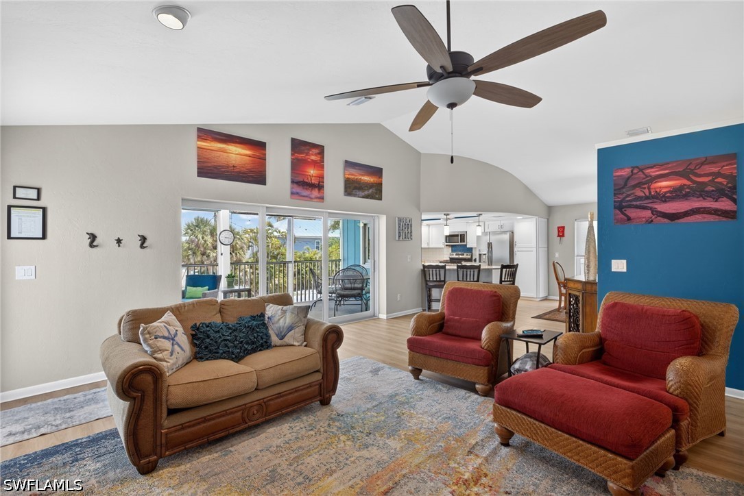 3 Bed Pool Home for Sale in Gulf Heights, photo 10