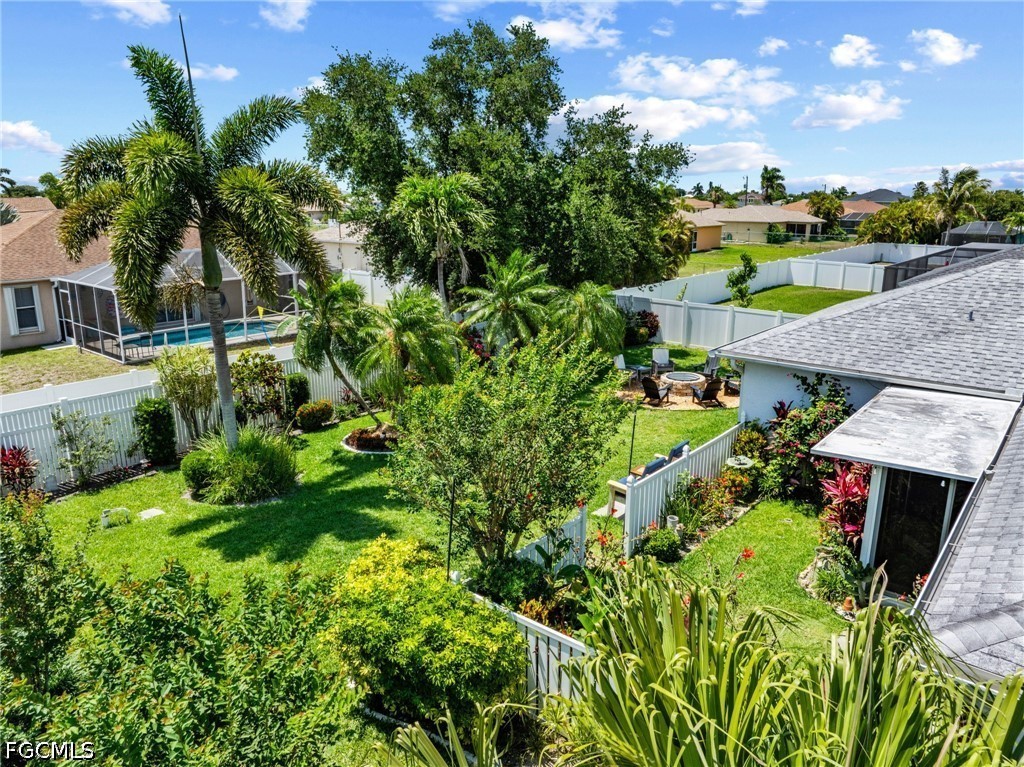 3 Bed SingleFamilyResidence for Sale in Cape Coral, FL — photo 10