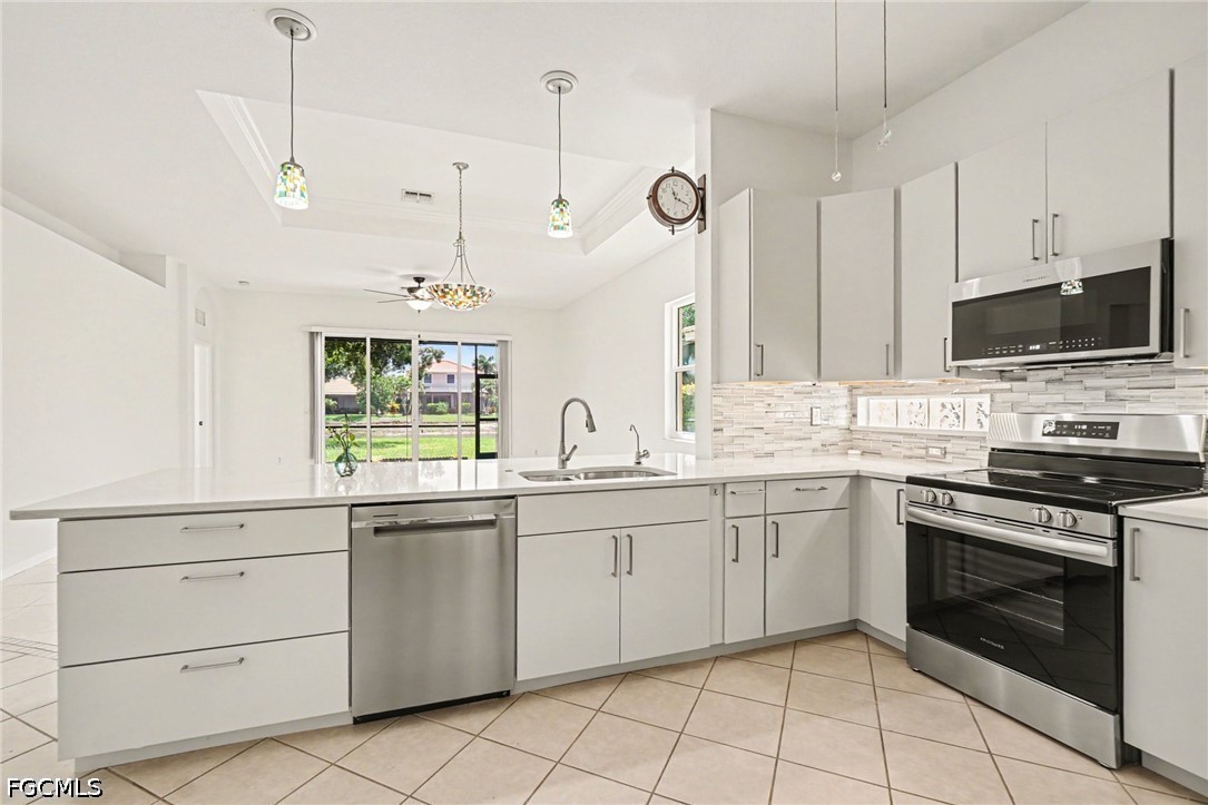 3 Bed Waterfront Home for Sale in Coral Lakes, photo 10