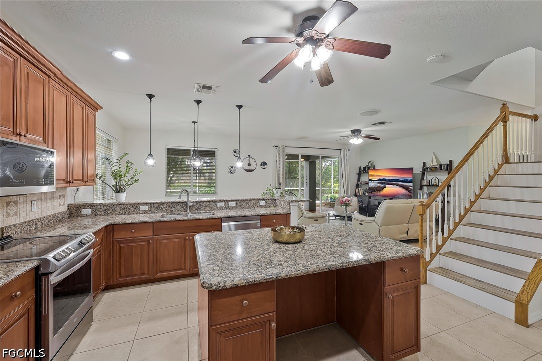 5 Bed SingleFamilyResidence for Sale in Santa Barbara, photo 10