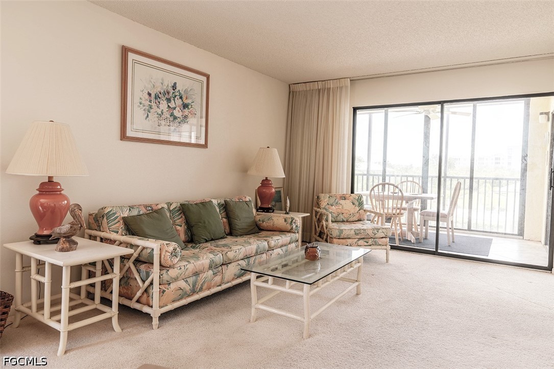 2 Bed Condominium for Sale in Fort Myers Beach, FL, $299,000 — photo 10