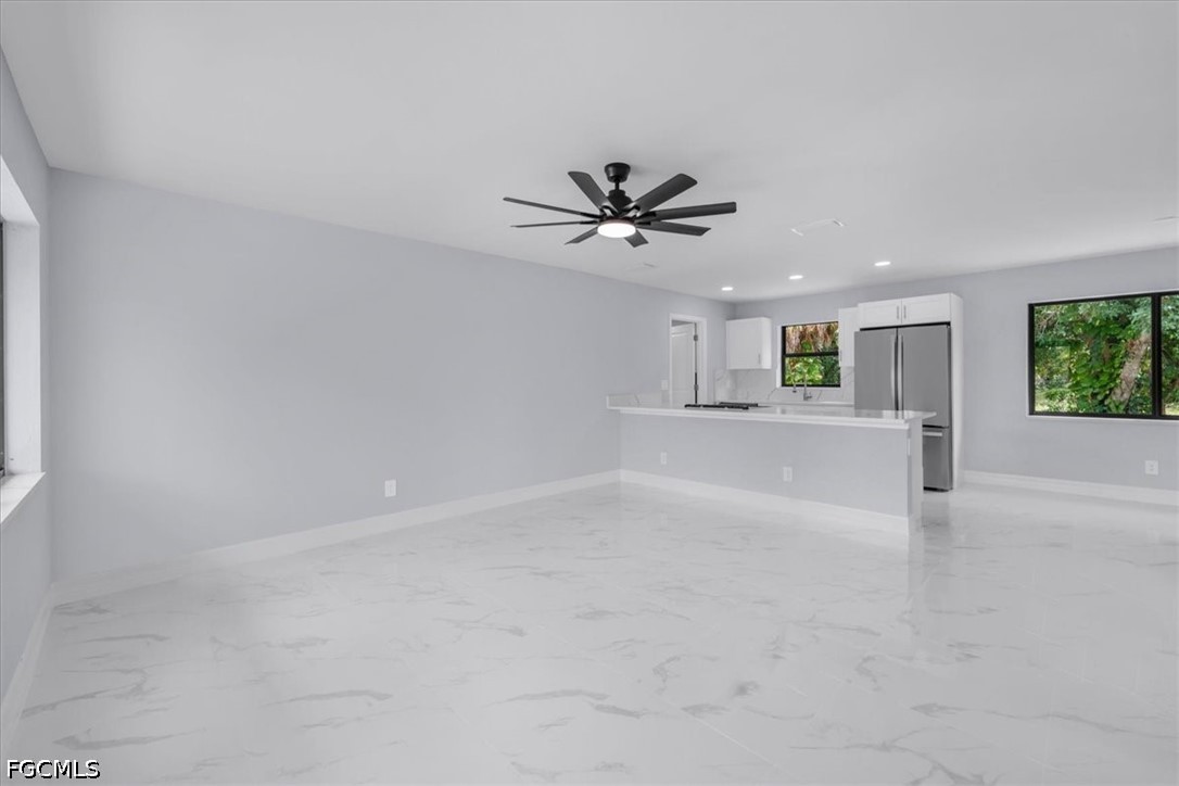 3 Bed SingleFamilyResidence for Sale in Fort Myers, photo 10