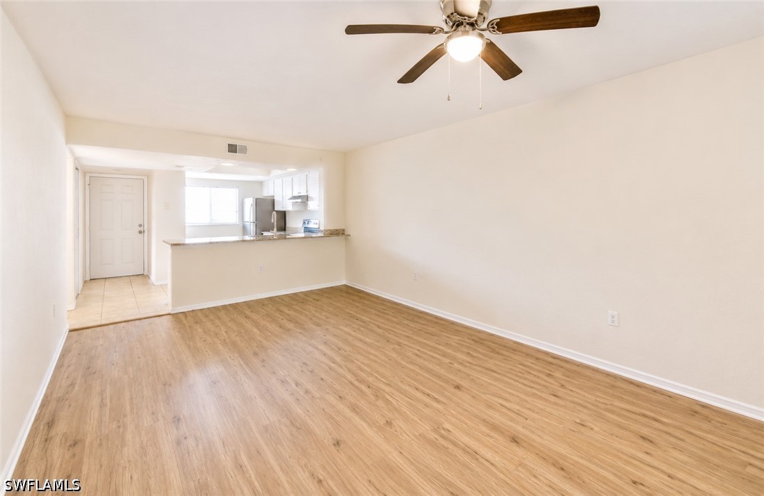 2 Bed Condominium for Sale in Naples Trace, FL, $269,000 — photo 10