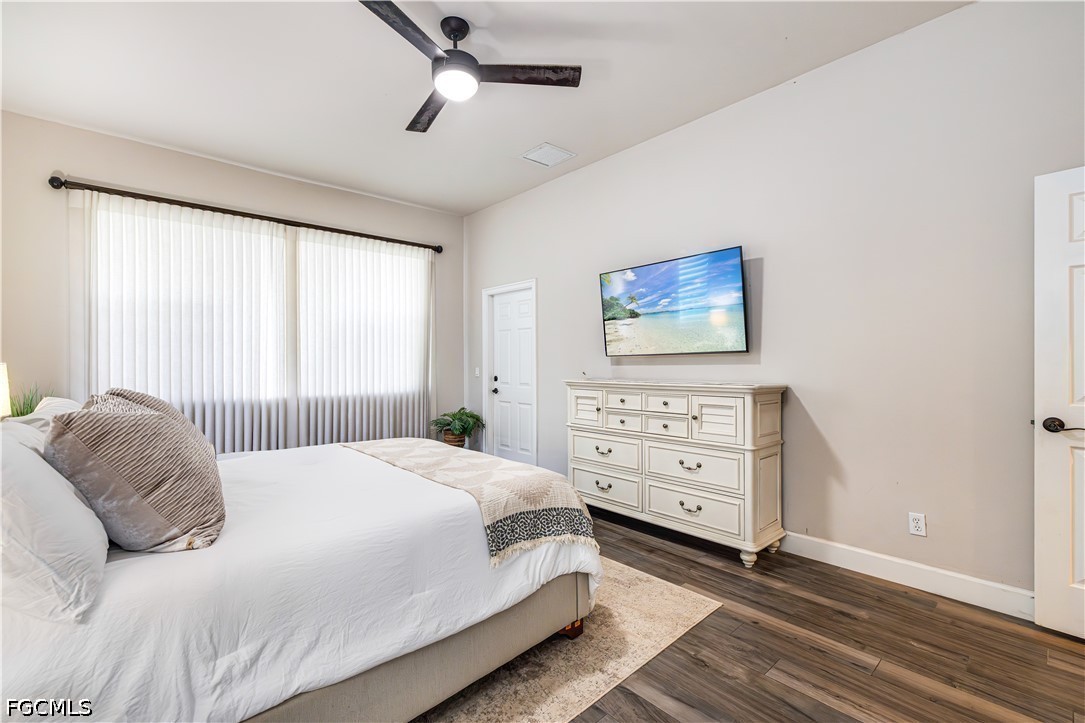 3 Bed SingleFamilyResidence for Sale in Timber Ridge, photo 10