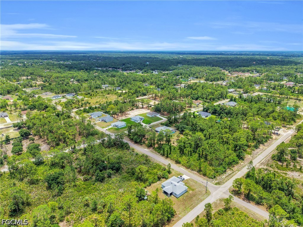 3 Bed SingleFamilyResidence for Sale in Lehigh Acres, photo 10