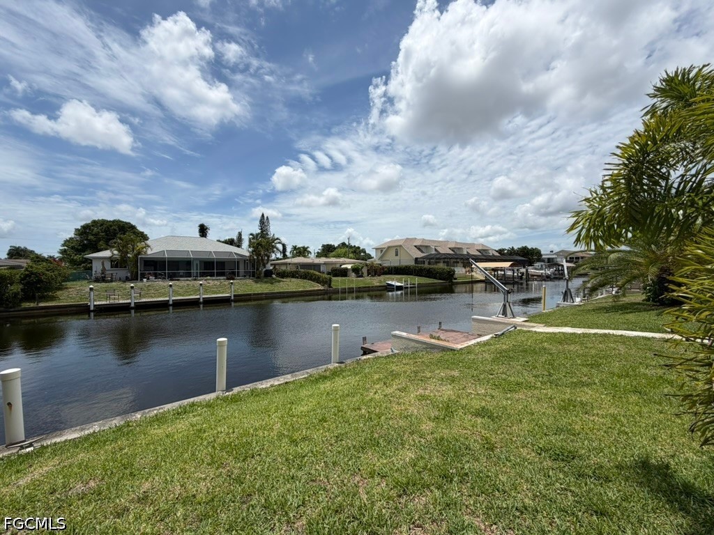 2 Bed Waterfront Home for Sale in Cape Coral, FL, $1,775 — photo 10