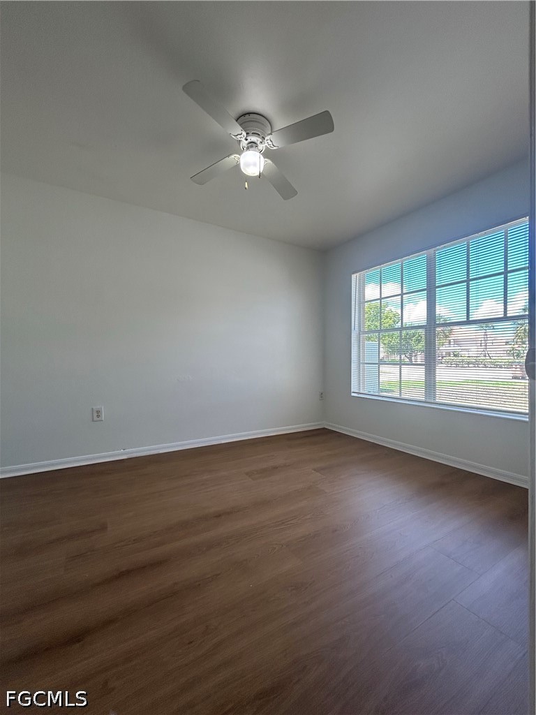 3 Bed Duplex for Sale in Cape Coral, photo 10