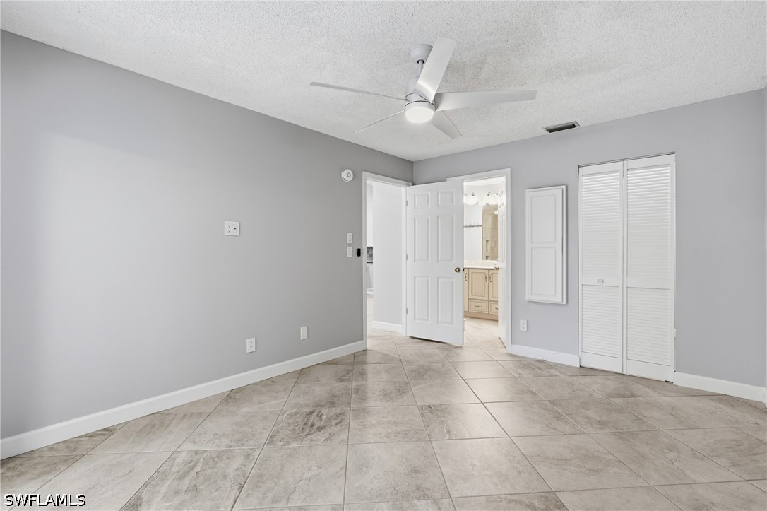 2 Bed Condominium for Sale in Naples, photo 10