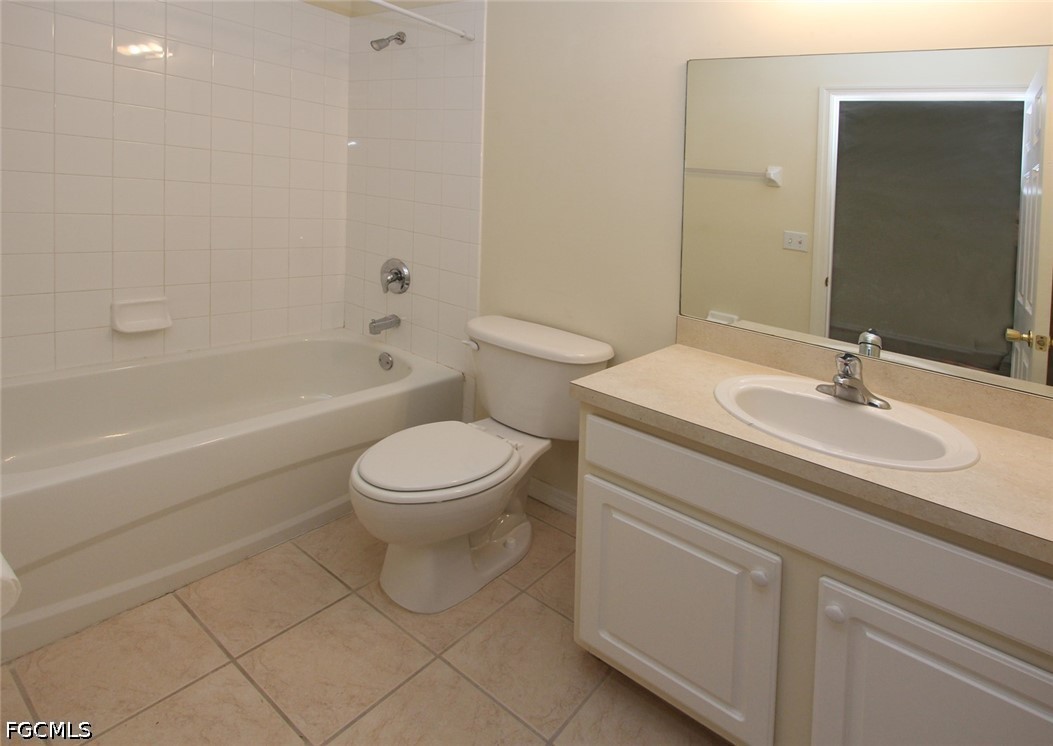 2 Bed Townhouse for Sale in Cypress Landing, photo 10