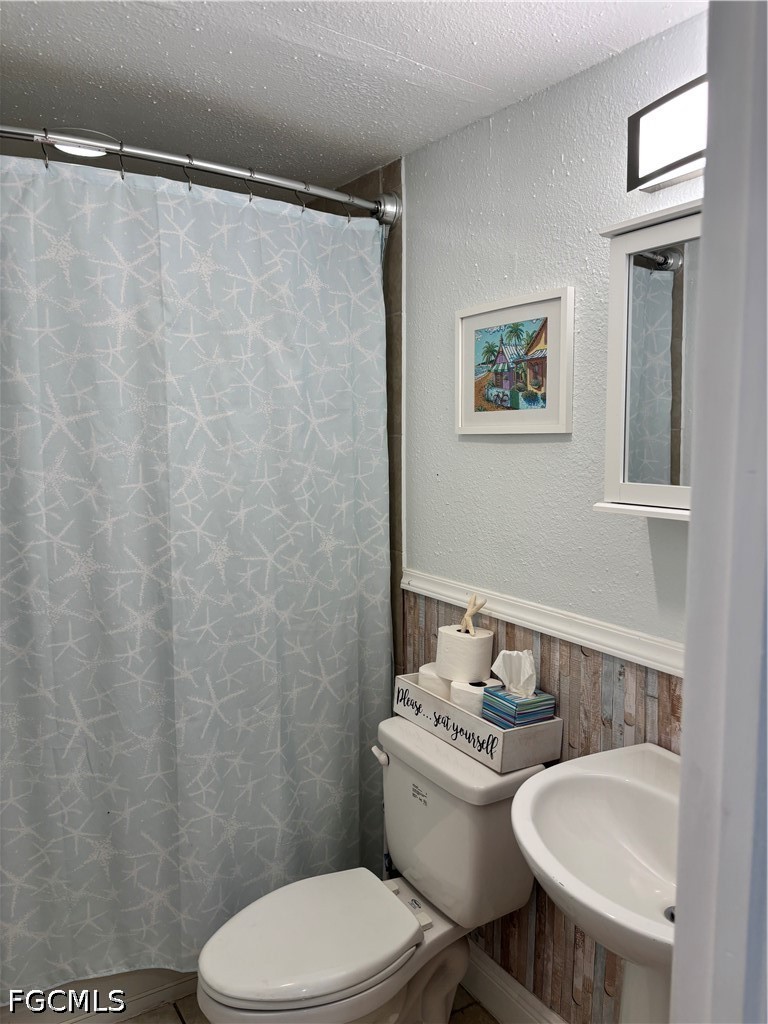 3 Bed SingleFamilyResidence for Sale in North Fort Myers, photo 10