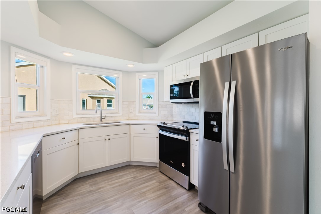 3 Bed Condominium for Sale in Fort Myers, FL, $195,000 — photo 10