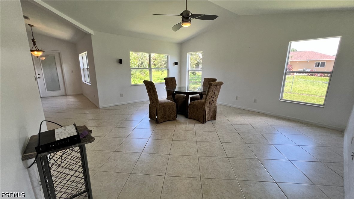 3 Bed SingleFamilyResidence for Sale in Lehigh Acres, photo 10