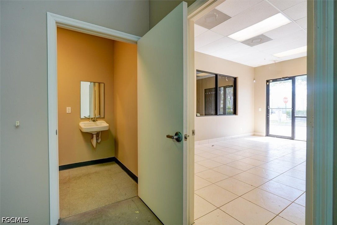 Warehouse for Sale in Fort Myers, FL — photo 10