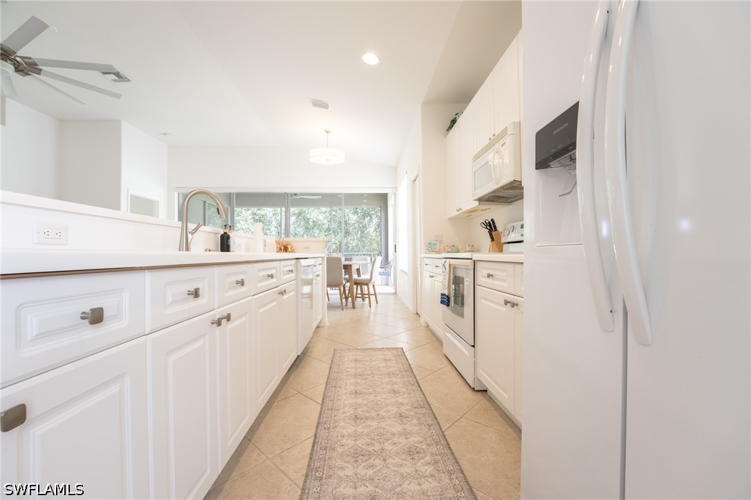 3 Bed Condominium for Sale in Colonial Links, photo 10