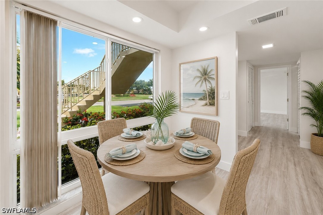 2 Bed Condominium for Sale in Naples, photo 10