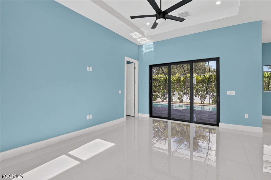 3 Bed Pool Home for Sale in Cape Coral, photo 10