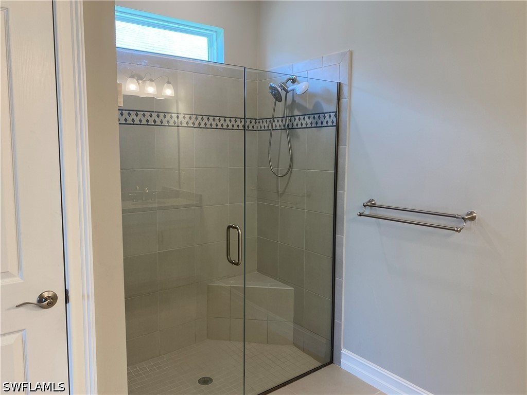 4 Bed SingleFamilyResidence for Sale in Bonita Springs, photo 10