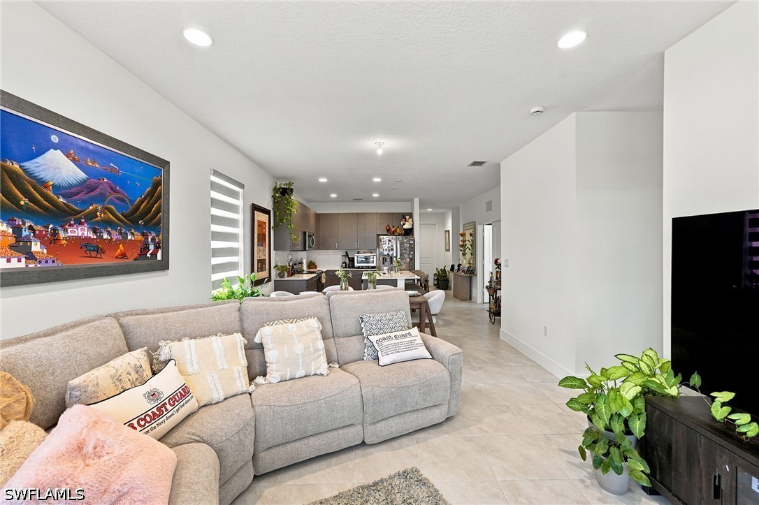 2 Bed SingleFamilyResidence for Sale in Silverwood, photo 10