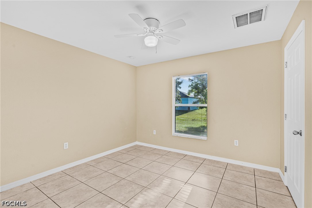 4 Bed SingleFamilyResidence for Sale in Cape Coral, photo 10