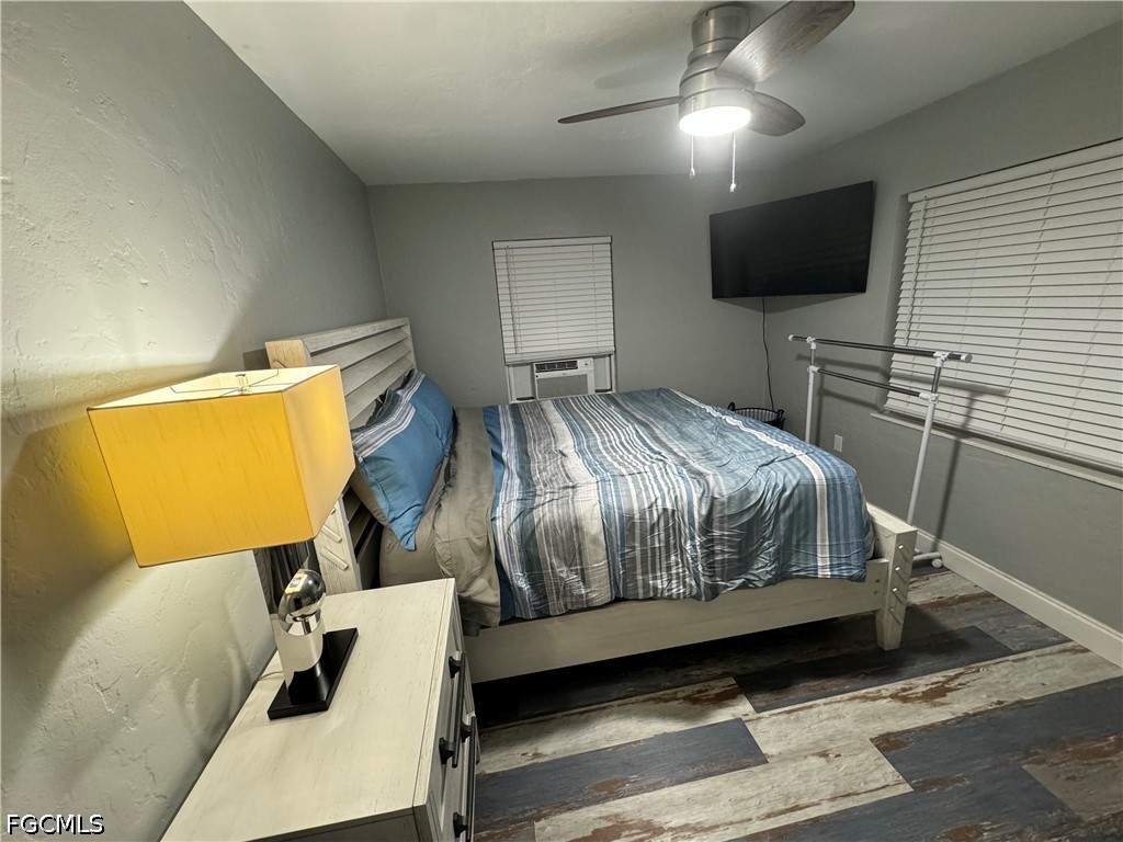 3 Bed SingleFamilyResidence for Sale in Bayside Park, FL — photo 10