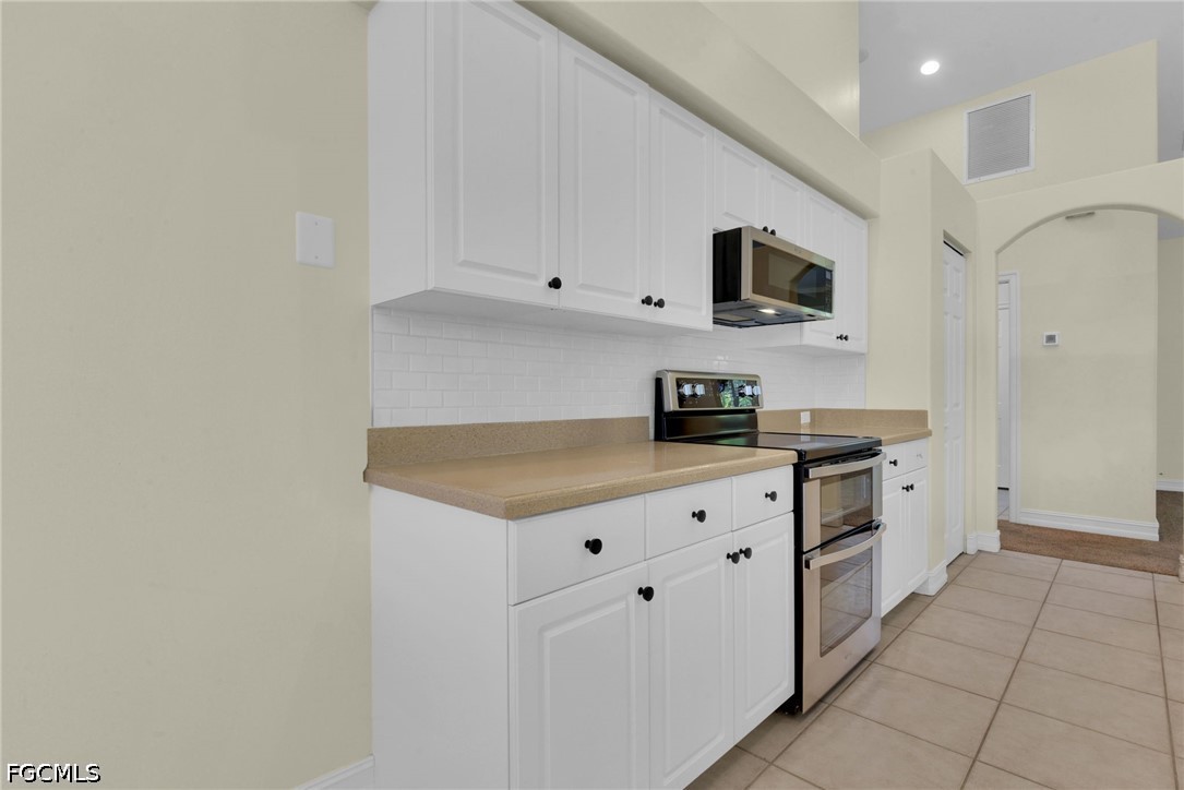 3 Bed Waterfront Home for Sale in Fort Myers, FL — photo 10