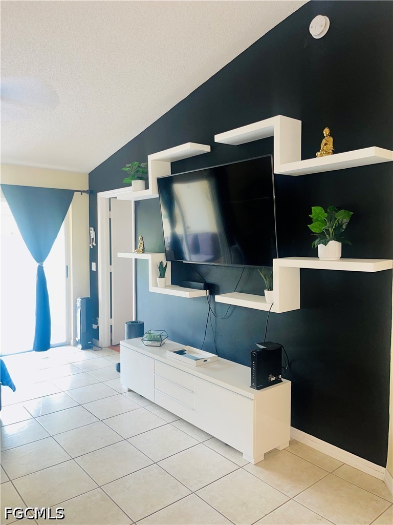 2 Bed Condominium for Sale in Emerald Lakes, photo 10
